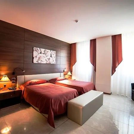 Family Center Hotel Atena Lucana
